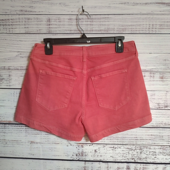 Market & Spruce High Rise Stretch Shorts Coral Size 8 NWT - Picture 2 of 5